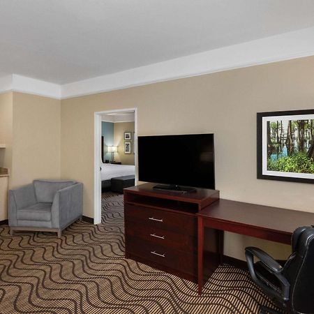 La Quinta By Wyndham Houma Hotel Екстериор снимка