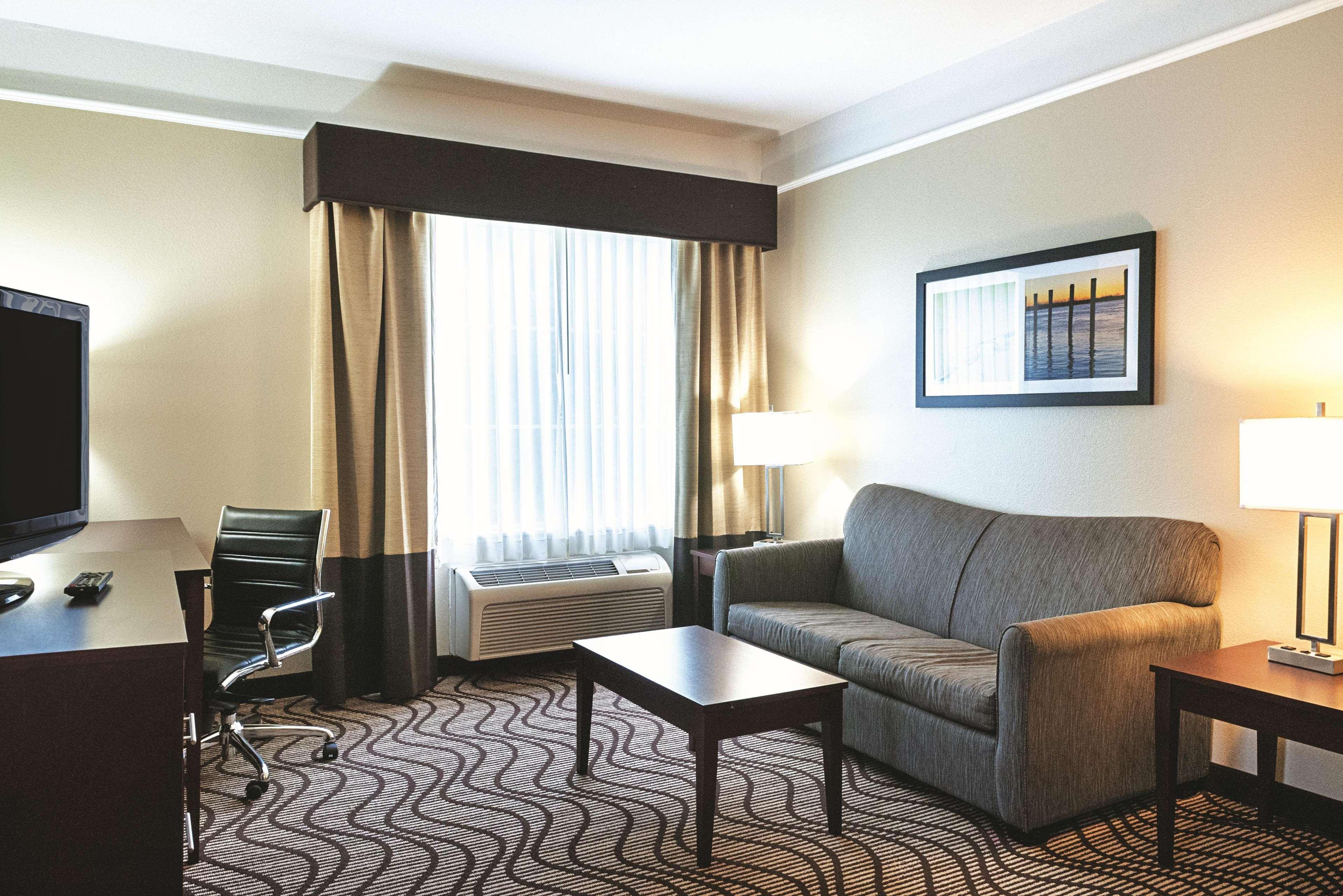 La Quinta By Wyndham Houma Hotel Екстериор снимка
