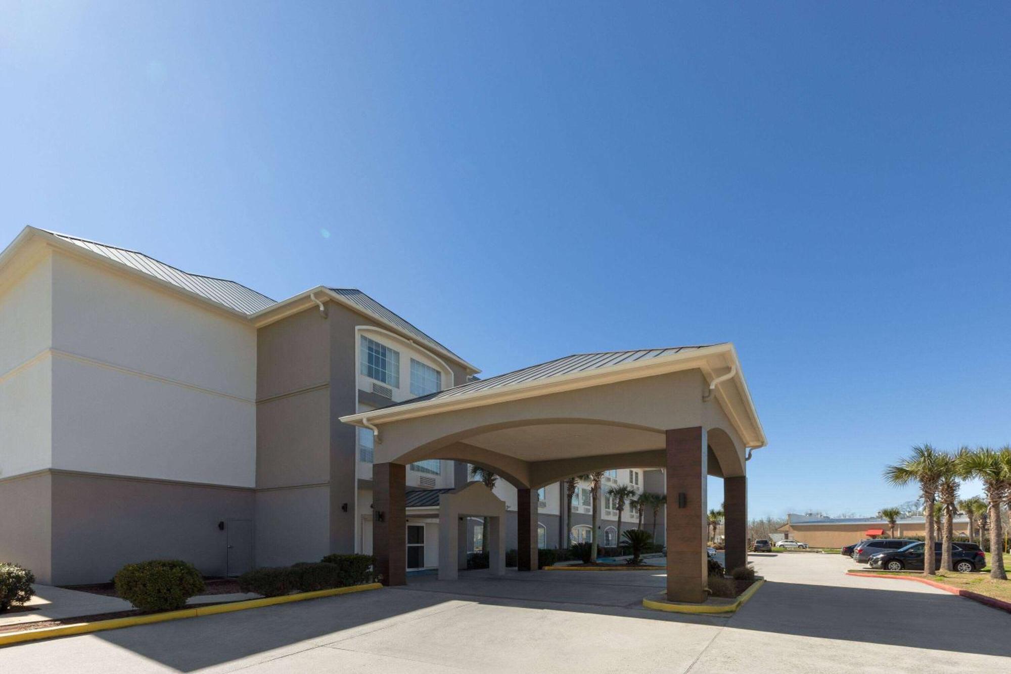 La Quinta By Wyndham Houma Hotel Екстериор снимка