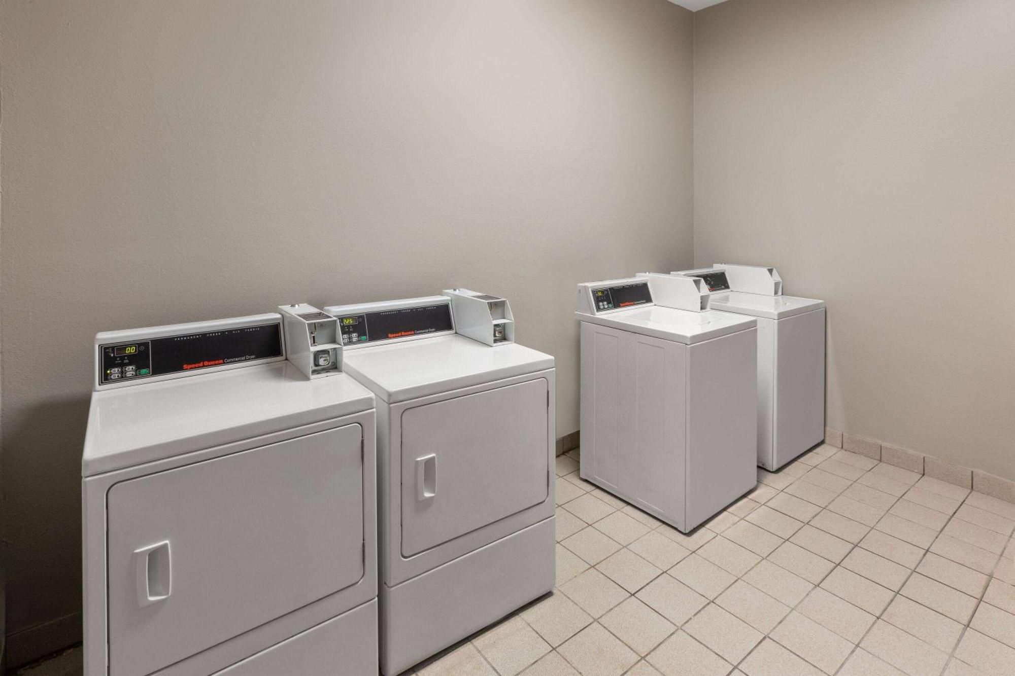 La Quinta By Wyndham Houma Hotel Екстериор снимка