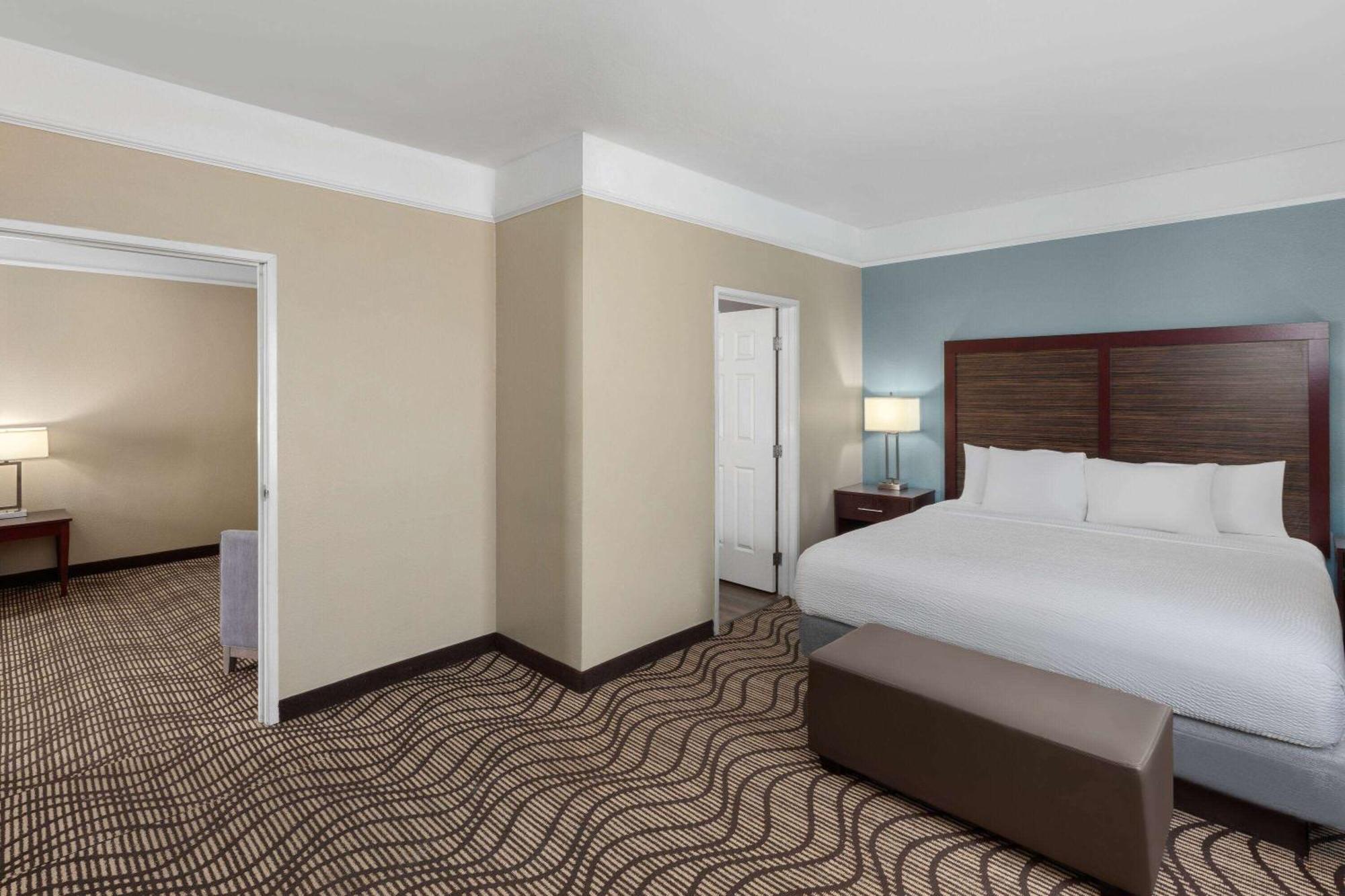 La Quinta By Wyndham Houma Hotel Екстериор снимка